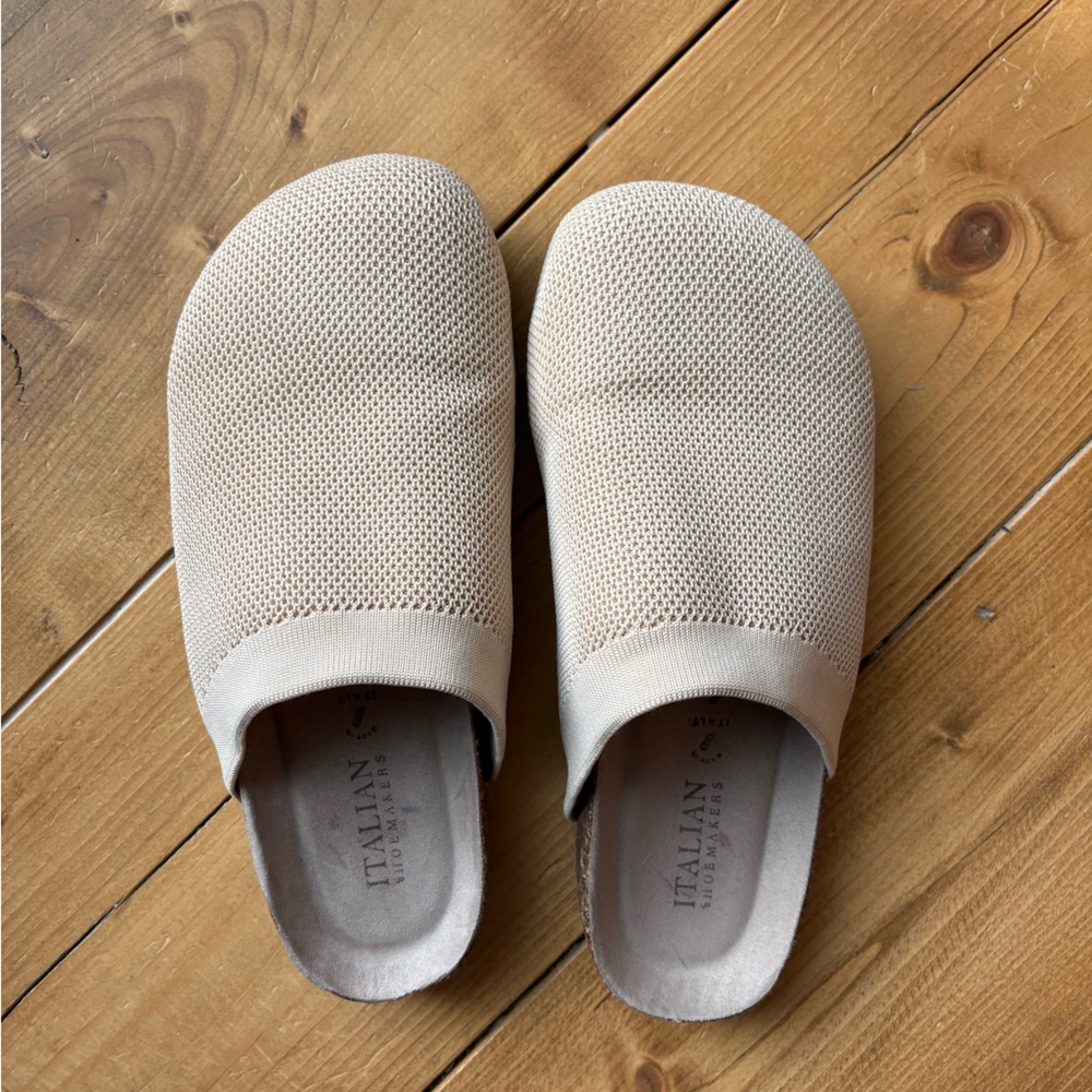 Italian Shoemakers Made in Italy Tan Beige Mesh Slip-On Mules